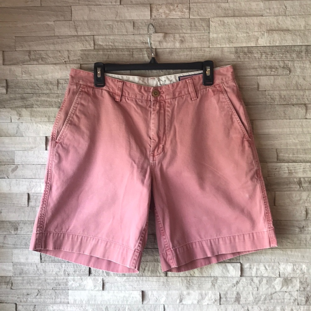 Vineyard Vines island shorts